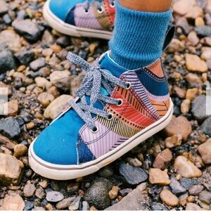 Kids Inkkas Cyprus High-Top Sneakers EUC SZ 12T